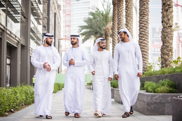 Kandura - Trang phục truyền thống của đàn ông Dubai