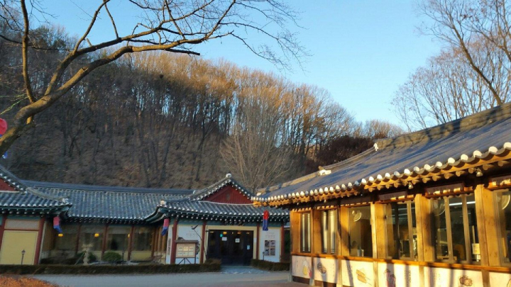 Ngôi nhà cổ kiểu Hàn Quốc mô tả chi tiết về lịch sử của người Hàn Quốc trong quá khứ