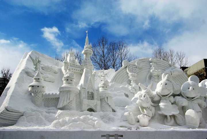  Lễ hội tuyết Sapporo đầu tháng 2 tại Hokkaido