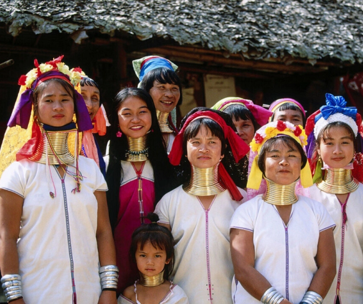 Người Karen là một nhóm dân tộc sống ở ngọn đồi ở phía Myanma 