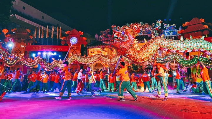 Lễ hội múa Lân truyền thống dịp Tết Nguyên Đán