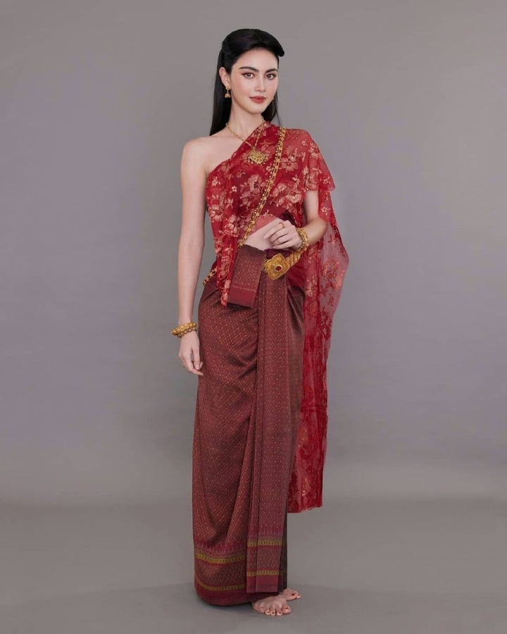 Bộ trang phục thái lan được sử dụng nhiều nhất của phụ nữ Thái