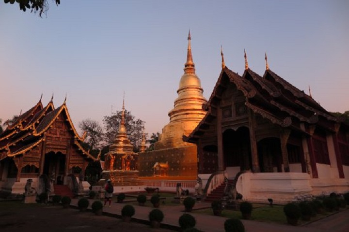 Hội trường Viharn Luang
