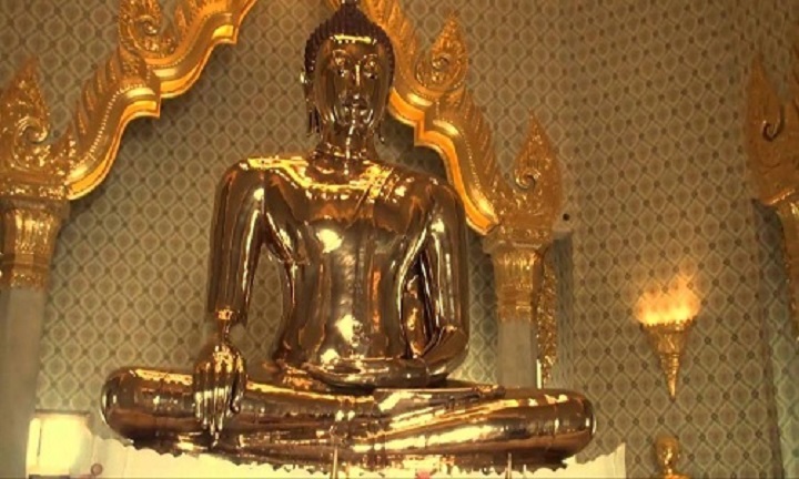 Tượng Phật cao 5 mét