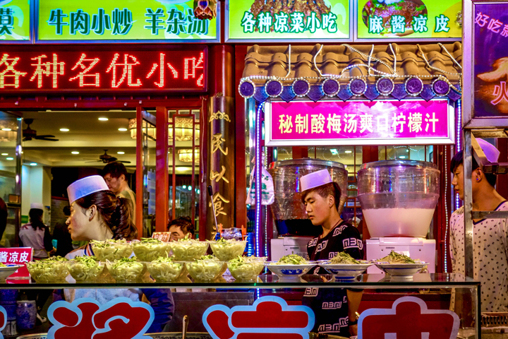 Ẩm thực Trung Quốc luôn là yếu tố níu chân du khách