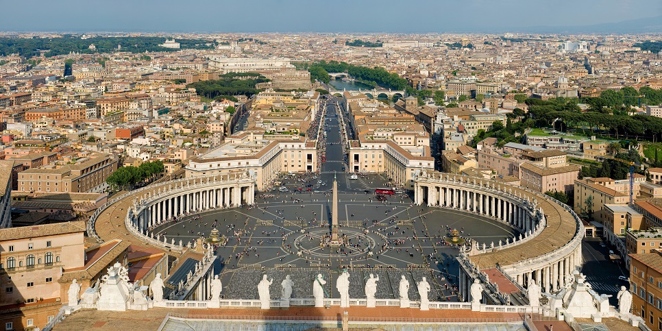 (EU451.10/SGN)FRANKFURT – REIMS – PARIS - DIJON - LUCERNE - MILAN - PISA – ROME – VATICAN                    