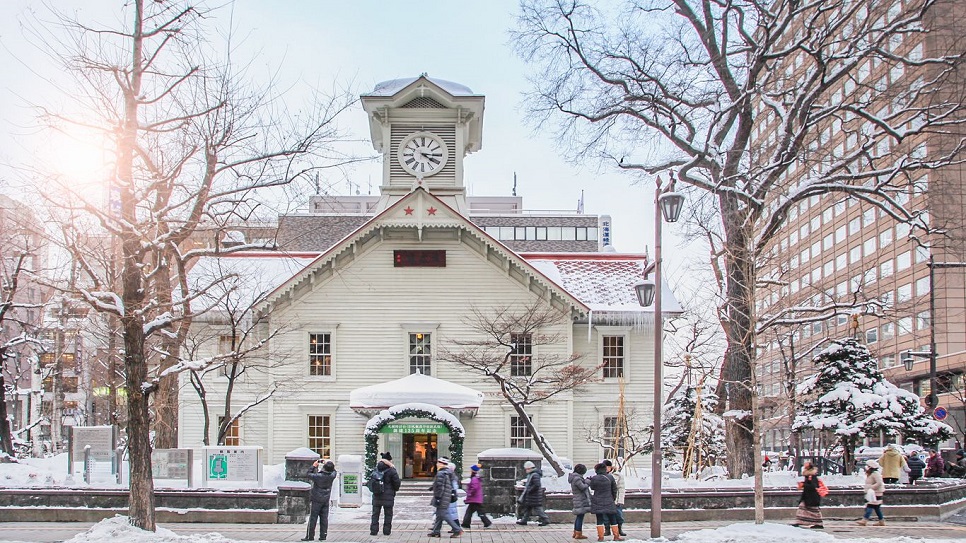 Th&aacute;p đồng hồ Sapporo Clock Tower