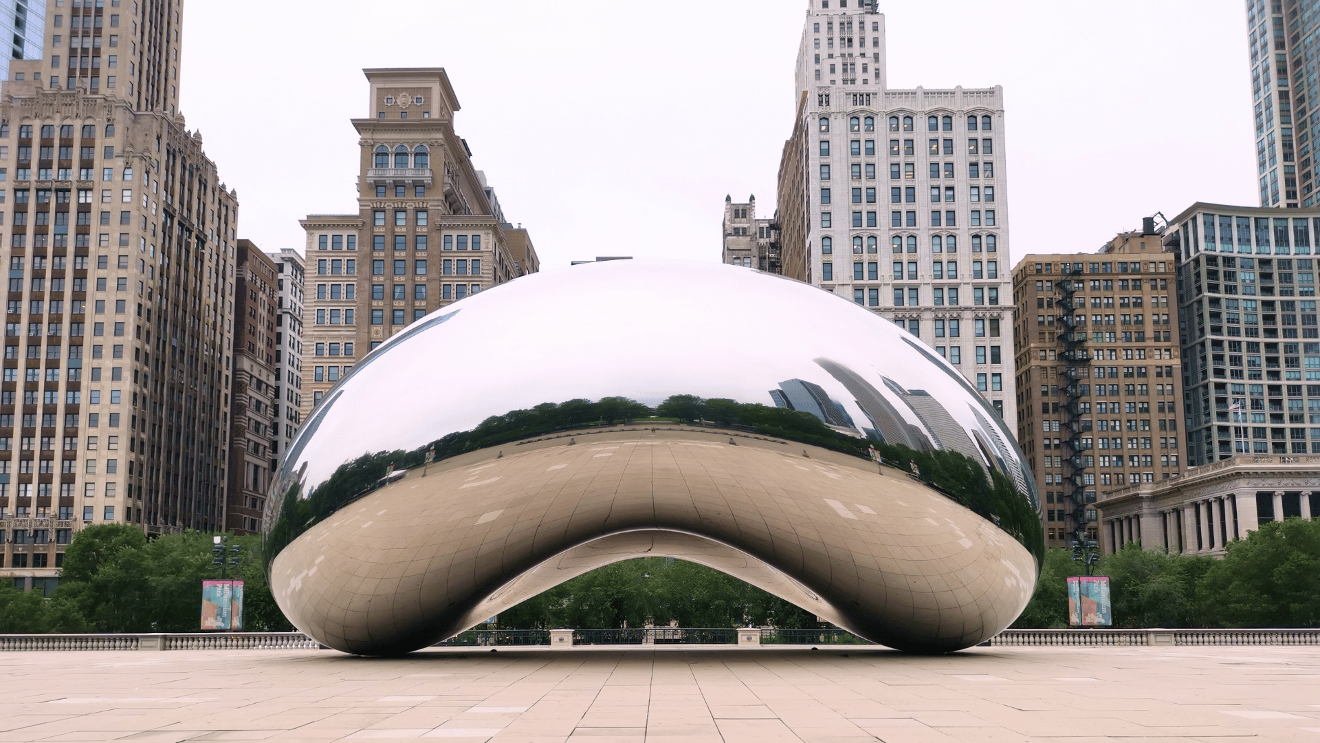 Cloud Gate - Biểu tượng Hạt Đậu khổng lồ