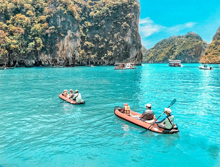 Chèo thuyền Kayak