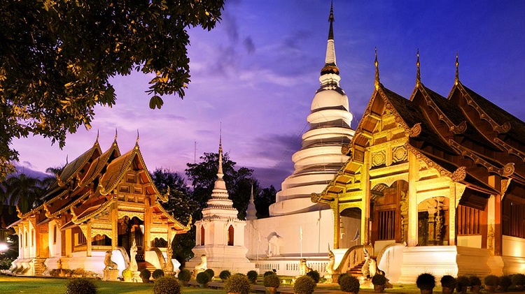 Ch&ugrave;a Phra Singh