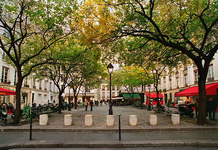 Đường phố Paris v&agrave;o m&ugrave;a thu