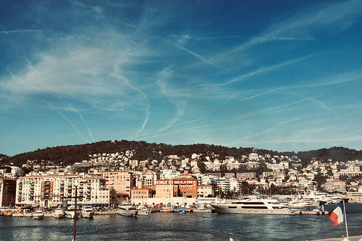 Ngắm thành phố Nice thơ mộng trên du thuyền