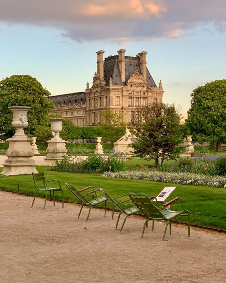 Jardin des Tuileries là một trong những khu vườn nổi tiếng và đẹp nhất tại Paris