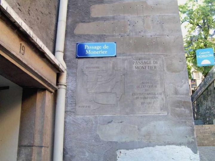Di tích lịch sử Passage de Monetier nổi tiếng của Geneva