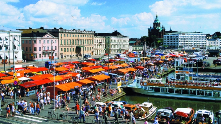 Chợ Kauppatori- một phần không thể thiếu ở Helsinki