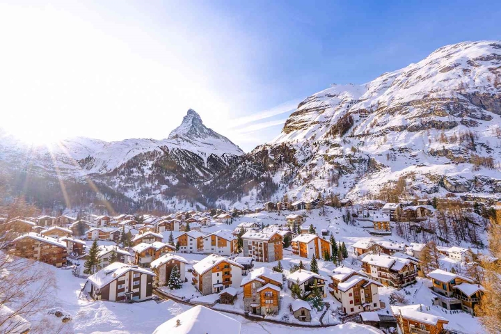 Zermatt-ngôi làng mang vẻ đẹp thơ mộng của mùa đông