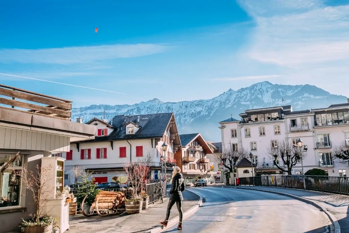 Trải nghiệm các hoạt động phiêu lưu mùa đông tại làng Interlaken nổi tiếng