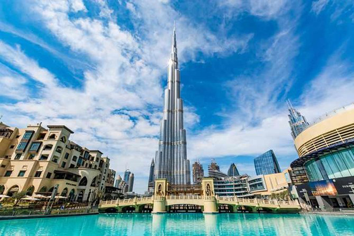 Từng đường n&eacute;t kiến tr&uacute;c ho&agrave;n mỹ l&agrave;m n&ecirc;n cảnh quan độc đ&aacute;o của Dubai Mall