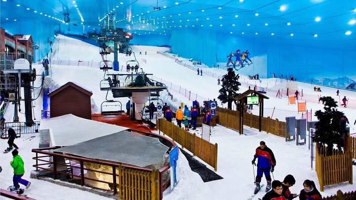 Ski Dubai không chỉ có một, mà nhiều đường trượt tuyết với các kích cỡ khác nhau