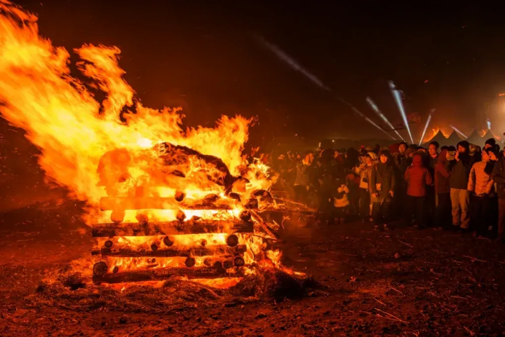 Lễ hội lửa Jeju có ý nghĩa vô cùng quan trọng với người dân ở đảo