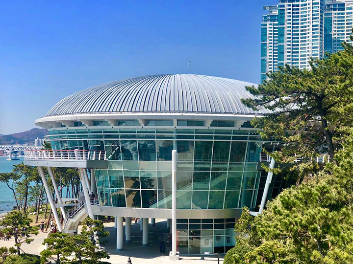 T&ograve;a nh&agrave; APEC Nurimaru, Busan