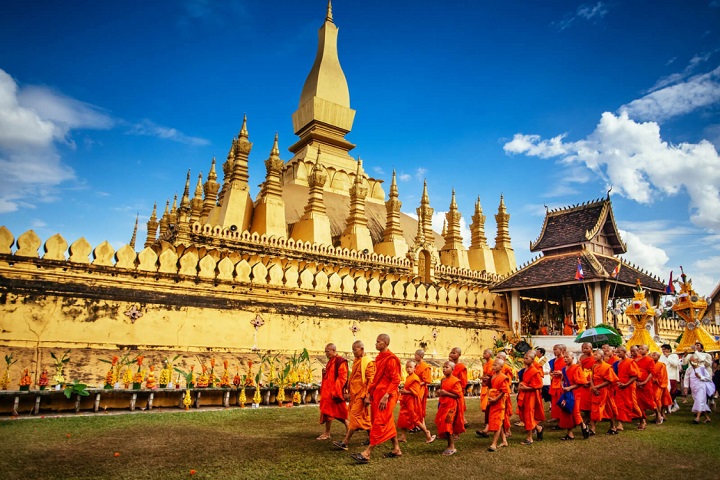 Lào là một trong những điểm đến du lịch quanh năm