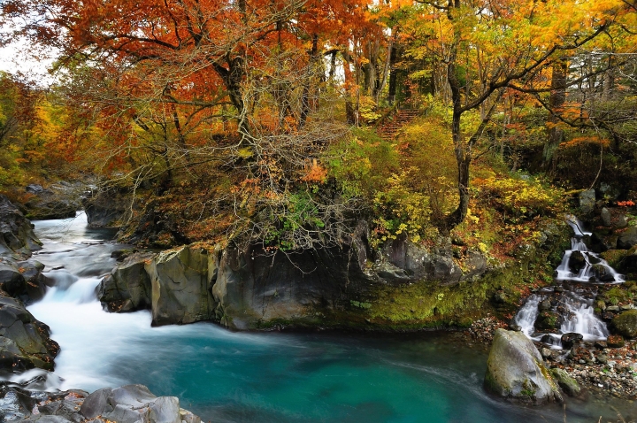 Mùa thu tại sông Daiya của Kanmangafuchi