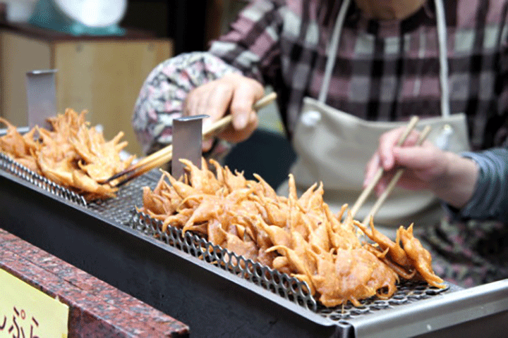 Tempura momiji - loại bánh đặc trưng mùa thu Nhật Bản