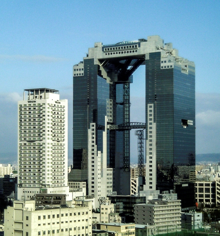 Umeda Sky Building - Biểu tượng của Osaka