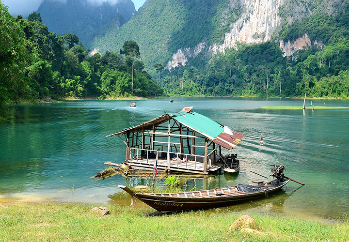 Hồ Cheow Lan có vẻ đẹp “động lòng người”