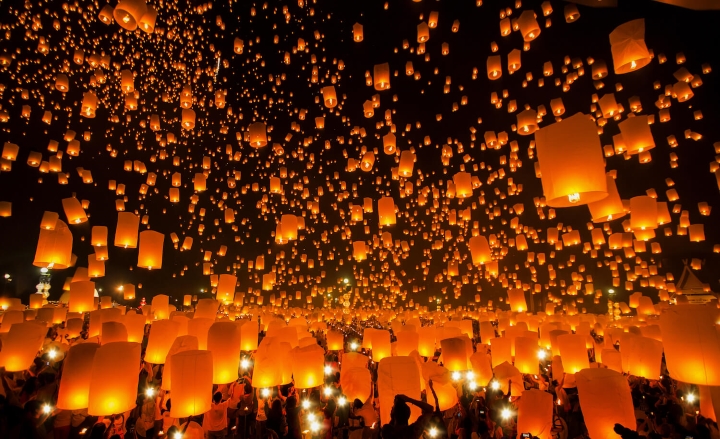 Lễ hội thả đèn hoa đăng rực rỡ của Thái Lan tại Chiang Mai