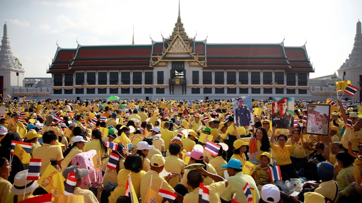 Đây là dịp để người dân Thái Lan thể hiện lòng yêu nước và niềm tự hào dân tộc