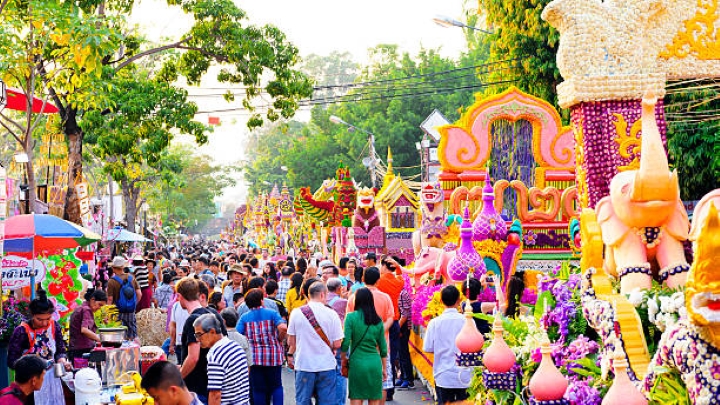 Không khí nhộn nhịp tại lễ hội hoa Chiangmai