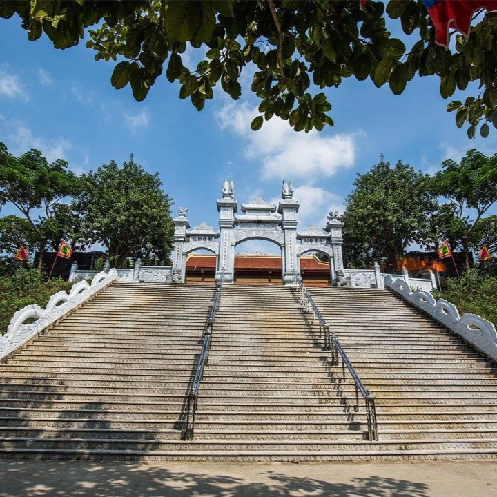 Không thể bỏ qua tiếng chuông nổi tiếng của Hàn Sơn Tự