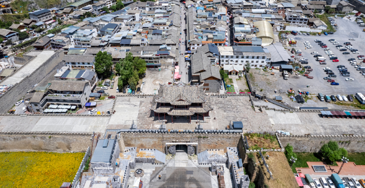 Một thị trấn thú vị của Tứ Xuyên