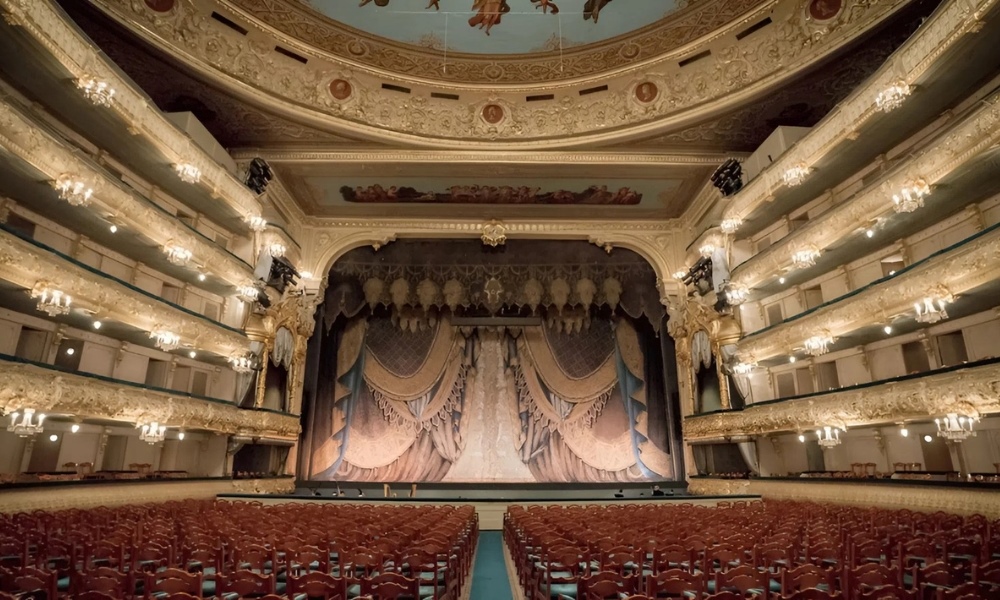 Mariinsky l&agrave; tr&aacute;i tim nghệ thuật s&acirc;n khấu Nga với hơn 160 năm lịch sử