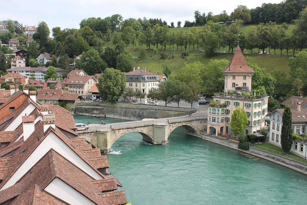 Untertorbrücke – cây cầu đá cổ nhất Bern, lặng lẽ bắc qua dòng sông Aare 