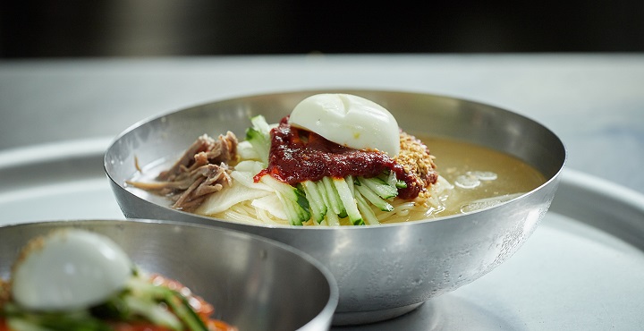 Tô mì lạnh dai ngon, mát lạnh cho mùa hè tại Busan