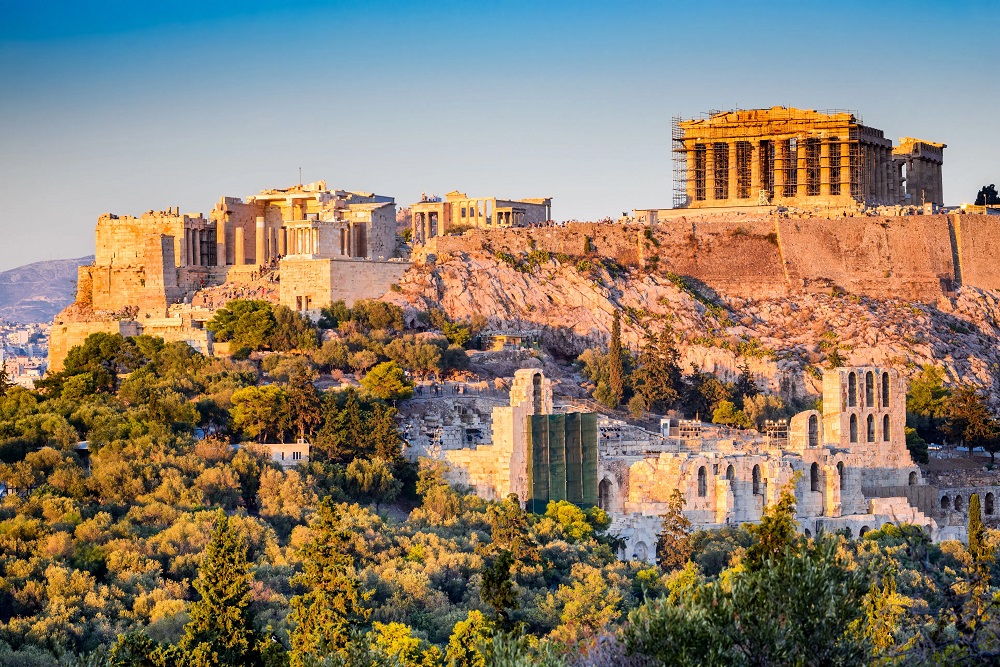 Khu di tích Acropolis hiện lên đầy trầm mặc dưới ánh nắng thu nhạt màu của Athens tháng 11
