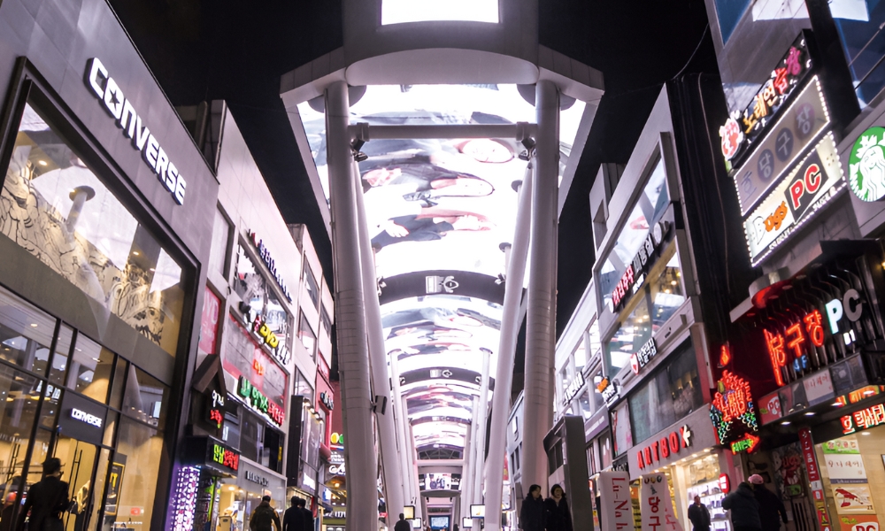 Công viên Khoa học EXPO là nơi giao thoa giữa kiến trúc độc đáo và công nghệ hiện đại