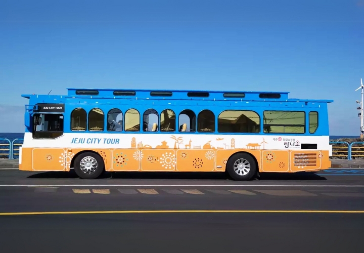 Xe buýt là phương tiện phổ biến tại đảo Jeju 