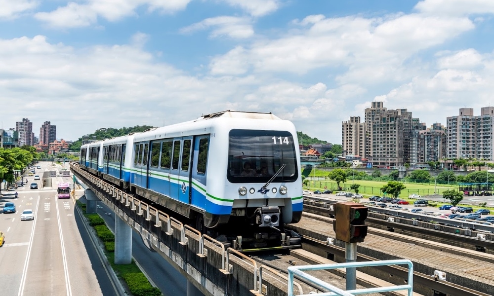 Đào Viên có hệ thống giao thông thuận tiện từ sân bay đến nội đô và giữa các điểm tham quan