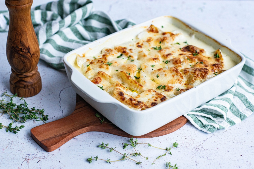 Món rau đặc sản nướng với sốt kem và phô mai béo mịn