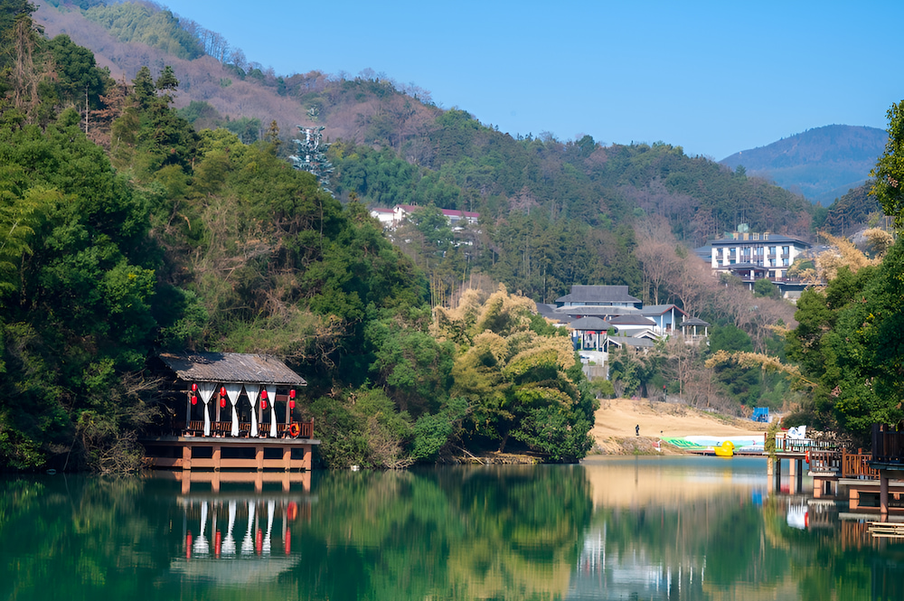 Hai mùa xuân và thu là lý tưởng nhất để ghé thăm Giang Tây