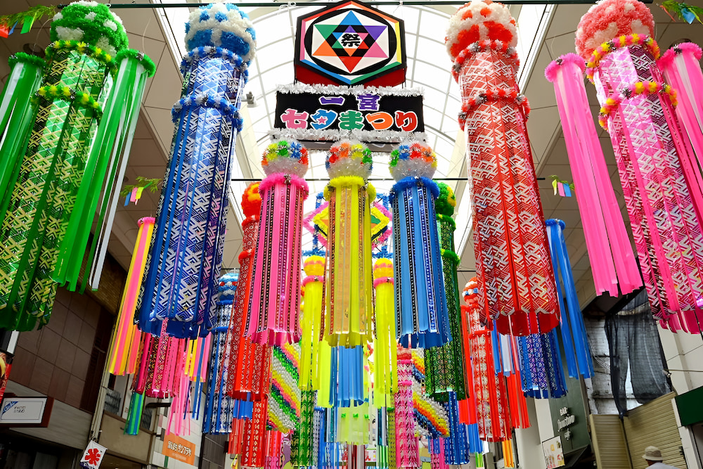 Khung cảnh lễ hội Tanabata rực rỡ sắc màu