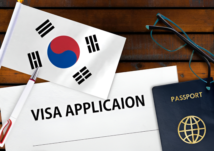 Hồ sơ xin visa đầy đủ giúp quá trình nhập cảnh dễ dàng hơn.