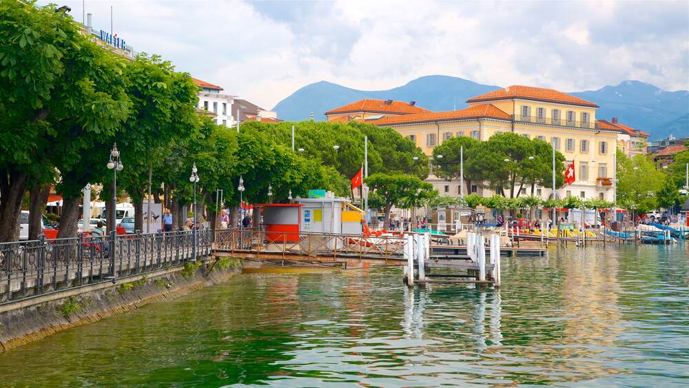 Bờ hồ Lugano rực rỡ sắc màu dưới nắng xuân – thời điểm lý tưởng để khám phá vẻ đẹp thơ mộng và khí hậu dễ chịu của thành phố