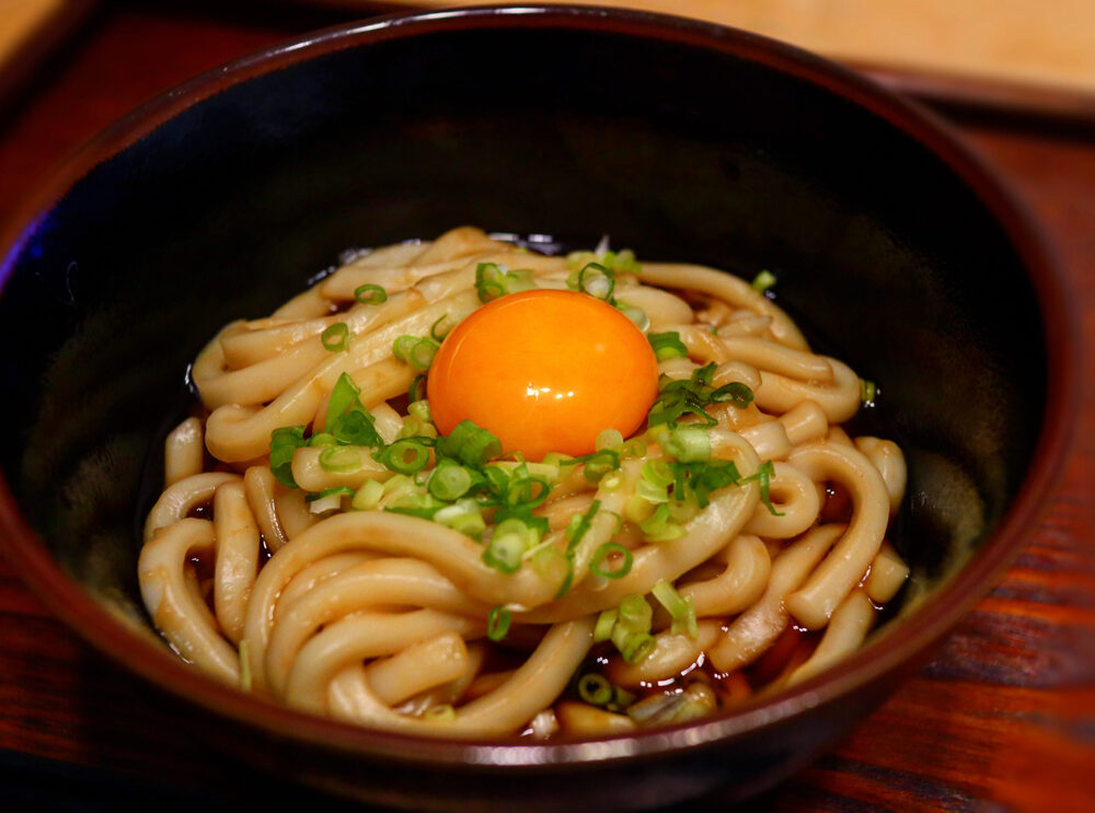 Ise Udon – sợi mì dai mềm, chan nước tương tamari đậm đà hương vị địa phương