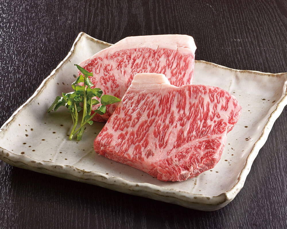 Matsusaka beef – thịt bò Wagyu đẳng cấp, vân mỡ đều, tan ngay nơi đầu lưỡi
