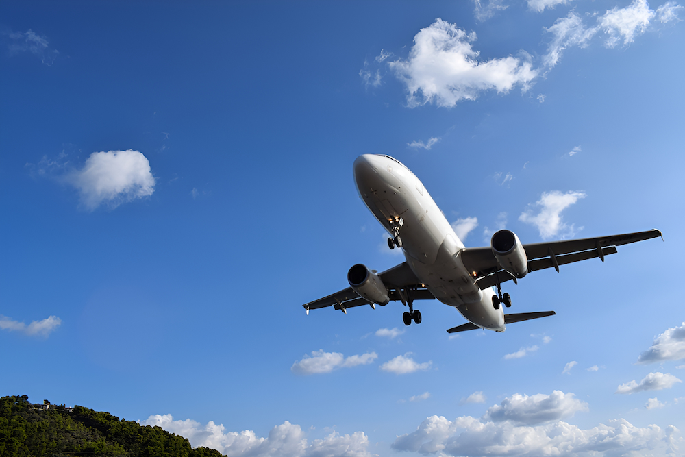 Du khách có thể đặt vé bay thẳng từ Hà Nội đến sân bay Sheremetyevo (Matxcova)